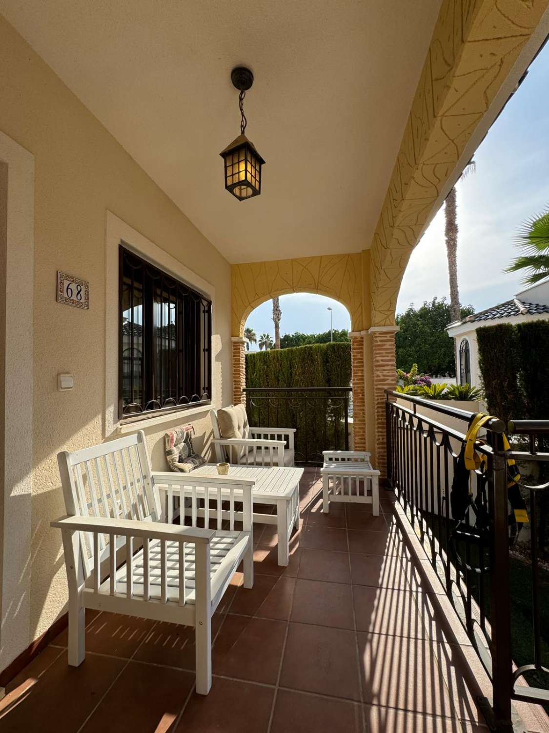 Vivienda unifamiliar de dos, plantas, tipo duplex