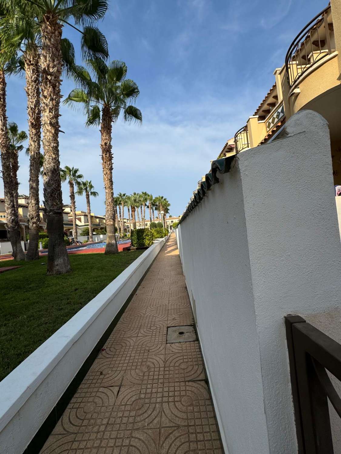 Vivienda unifamiliar de dos, plantas, tipo duplex