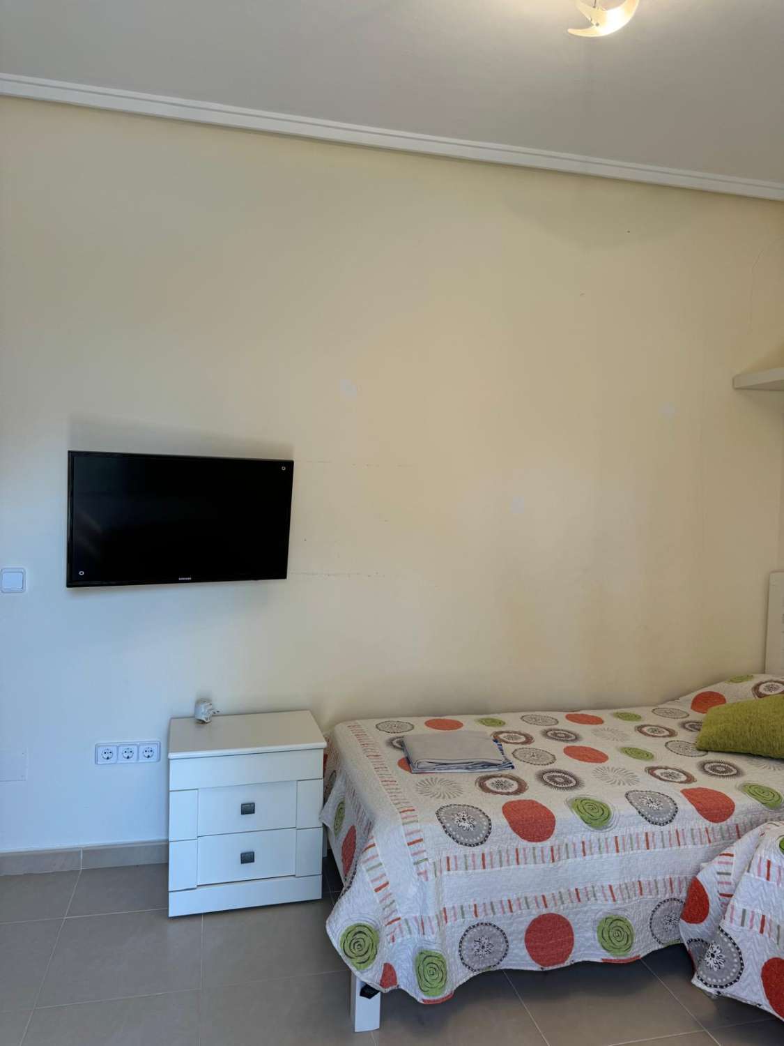 Vivienda unifamiliar de dos, plantas, tipo duplex