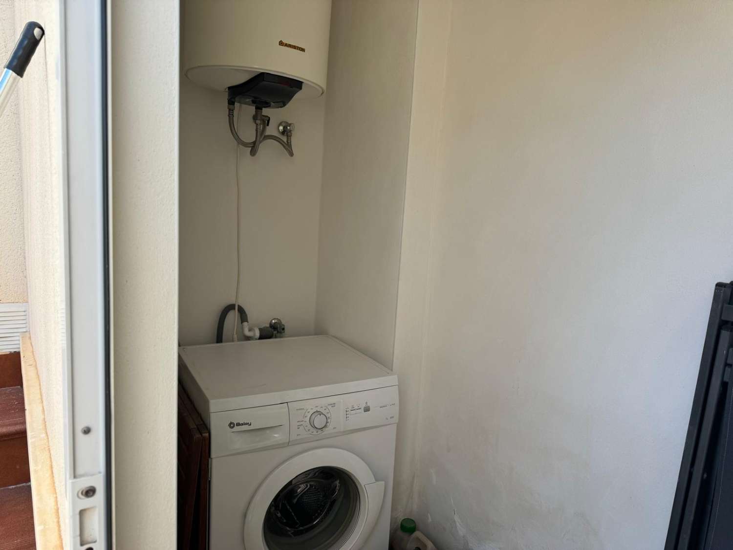 Vivienda unifamiliar de dos, plantas, tipo duplex