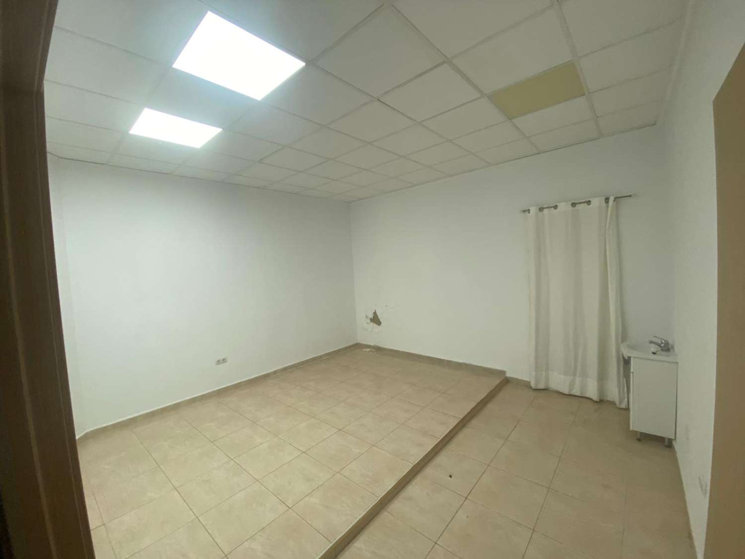 Business v pronájmu in Benijófar